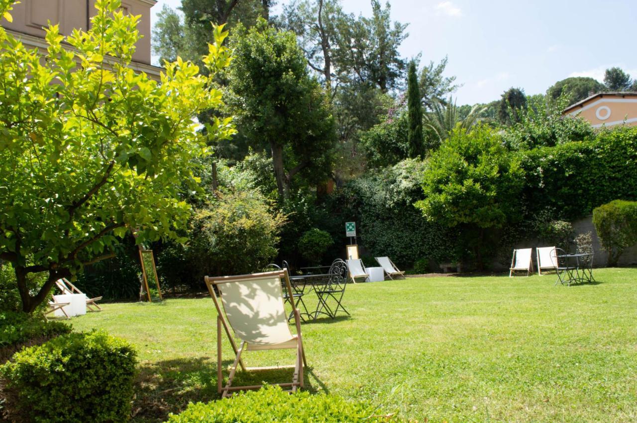 Bed and breakfast Riari Garden 5*