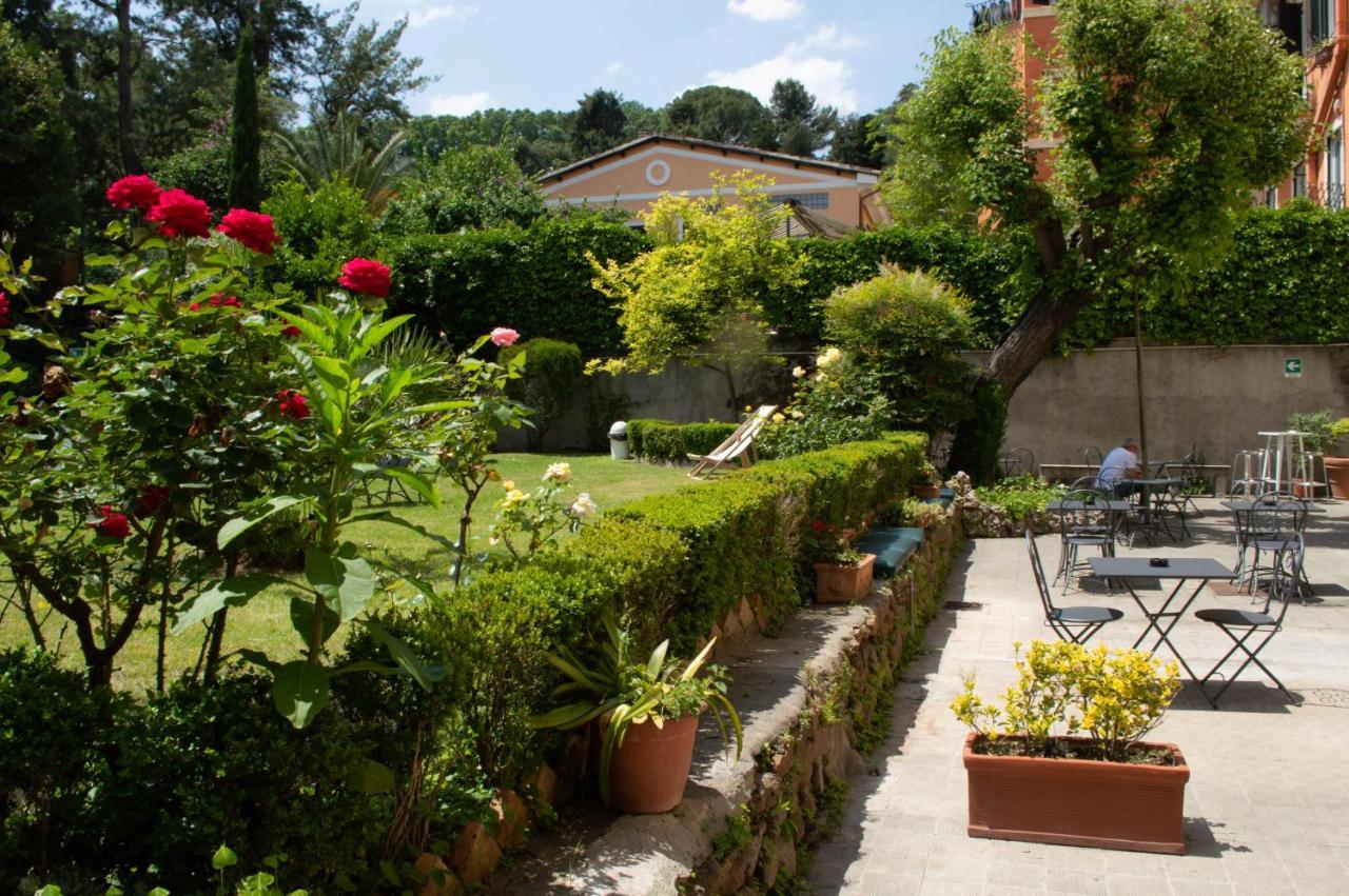 Riari Garden Bed and breakfast Roma