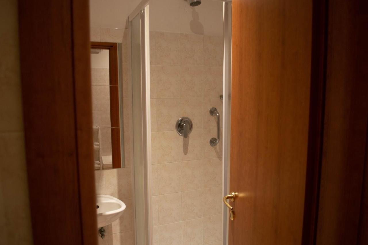 Bed and breakfast Riari Garden 5*